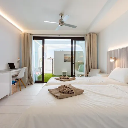Acogedor Duplex 8b Con Amplia Terraza Y Vistas Al Mar *