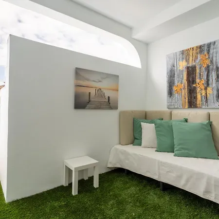 Acogedor Duplex 8b Con Amplia Terraza Y Vistas Al Mar 아데제