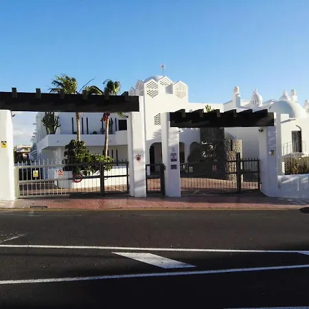 Acogedor Duplex 8b Con Amplia Terraza Y Vistas Al Mar * 아데제